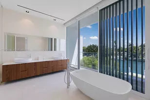 1051 W 48th St, Miami Beach, FL 33140 - Photo 42