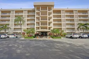 2651 S Course Dr, Pompano Beach, FL 33069 - Photo 34