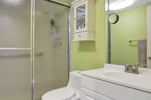 2651 S Course Dr, Pompano Beach, FL 33069 - Photo 22