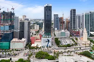 398 NE 5th St, Miami, FL 33132 - Photo 30