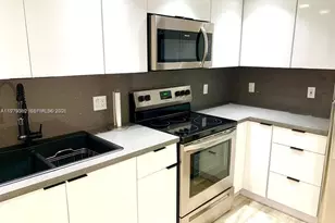 200 SE 15th Rd, Miami, FL 33129 - Photo 10