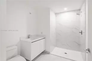 700 NE 24th St, Miami, FL 33137 - Photo 8