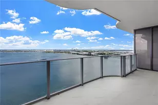 700 NE 24th St, Miami, FL 33137 - Photo 2