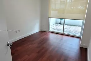 41 SE 5th St, Miami, FL 33131 - Photo 12