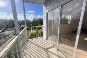 12290 NE 11th Ct, North Miami, FL 33161 - Photo 6