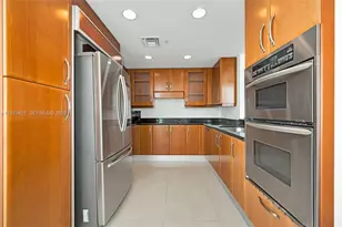 19400 Turnberry Way, Aventura, FL 33180 - Photo 4