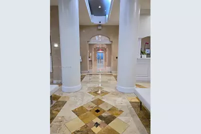 770 Claughton Island Dr #911, Miami, FL 33131 - Photo 22