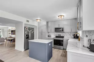 1305 NW 122nd Terrace, Pembroke Pines, FL 33026 - Photo 10