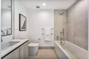 9201 E Bay Harbor Dr, Bal Harbour, FL 33154 - Photo 28