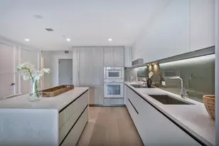 9201 E Bay Harbor Dr, Bal Harbour, FL 33154 - Photo 12