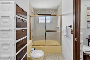 8261 SW 186th St, Cutler Bay, FL 33157 - Photo 30