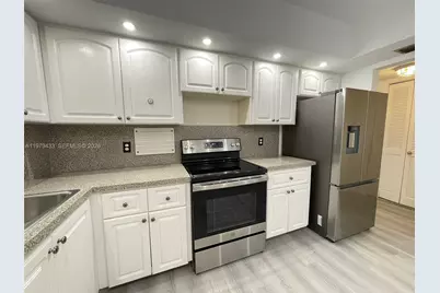 3800 N Hills Dr #308, Hollywood, FL 33021 - Photo 2