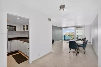 1000 West Ave #923, Miami Beach, FL 33139 - Photo 14