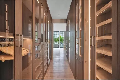 5501 Pine Tree Dr, Miami Beach, FL 33140 - Photo 36