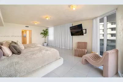 5801 Collins Ave #1200, Miami Beach, FL 33140 - Photo 26