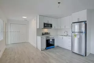 1335 NE 5th Ave, Fort Lauderdale, FL 33304 - Photo 6