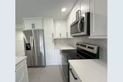 9470 Tangerine Pl #109, Davie, FL 33324 - Photo 2