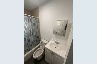 1361 NW 59th St, Miami, FL 33142 - Photo 12