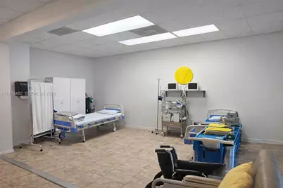 2475 NW 95th Ave #1 and 2, Doral, FL 33172 - Photo 12