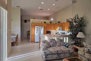 17594 SW 12th St, Pembroke Pines, FL 33029 - Photo 8