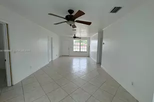 3340 SW 94th Pl, Miami, FL 33165 - Photo 4