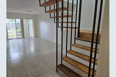 6252 Highland Ct, North Lauderdale, FL 33068 - Photo 20