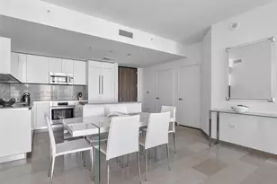 88 SW 7th St, Miami, FL 33130 - Photo 10