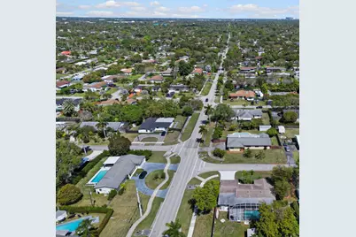 8620 SW 185th Ter, Cutler Bay, FL 33157 - Photo 36