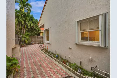 3745 Piccadilly St #114, Hollywood, FL 33021 - Photo 40