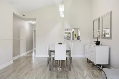657 Racquet Club Rd #2, Weston, FL 33326 - Photo 10
