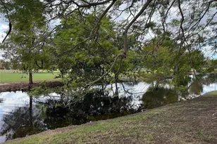 13090 Vista Isles Dr, Sunrise, FL 33325 - Photo 14