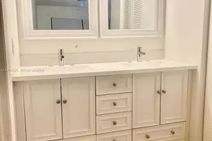 19055 NW 62nd Ave, Hialeah, FL 33015 - Photo 4