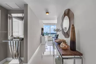 6899 Collins Ave, Miami Beach, FL 33141 - Photo 2