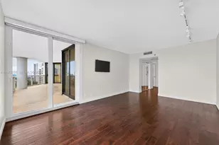 3600 Yacht Club Dr, Aventura, FL 33180 - Photo 22