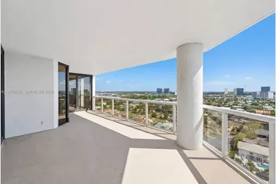3600 Yacht Club Dr #1802, Aventura, FL 33180 - Photo 4