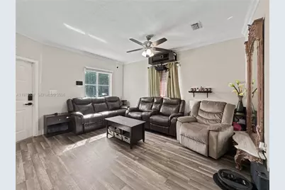 3070 SE 17th Ave, Homestead, FL 33035 - Photo 12