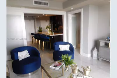 5401 Collins Ave #526, Miami Beach, FL 33140 - Photo 8