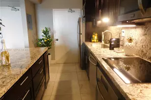 5401 Collins Ave, Miami Beach, FL 33140 - Photo 12