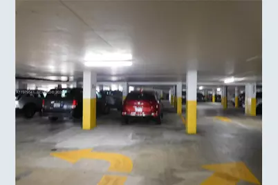 5401 Collins Ave #526, Miami Beach, FL 33140 - Photo 24