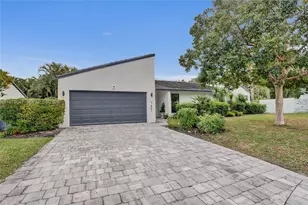 1451 NW 81st Ave, Coral Springs, FL 33071 - Photo 2