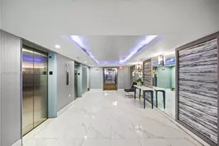 5055 Collins Ave, Miami Beach, FL 33140 - Photo 16