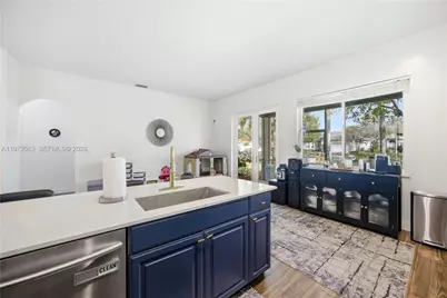 2615 SE 5th Ct, Homestead, FL 33033 - Photo 16