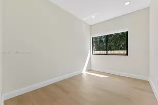 4144 Alton Rd, Miami Beach, FL 33140 - Photo 24