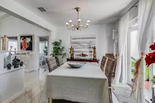 6910 Rue Notre Dame, Miami Beach, FL 33141 - Photo 6
