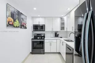 20379 W Country Club Dr, Aventura, FL 33180 - Photo 8