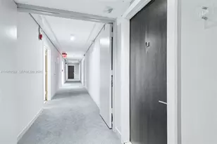 20379 W Country Club Dr, Aventura, FL 33180 - Photo 4