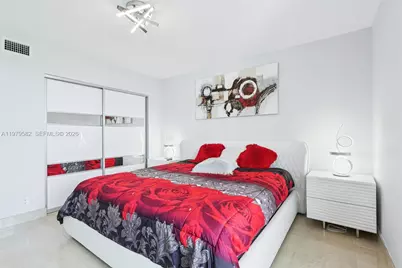 20379 W Country Club Dr #1436, Aventura, FL 33180 - Photo 16