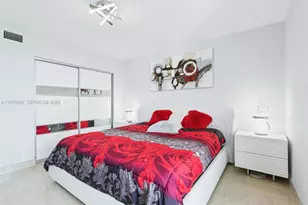 20379 W Country Club Dr, Aventura, FL 33180 - Photo 16