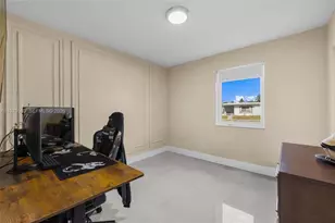 10750 SW 43rd Ln, Miami, FL 33165 - Photo 16