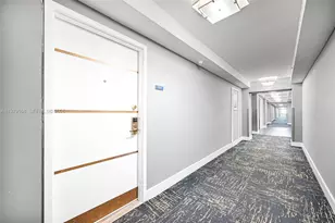 5225 Collins Ave, Miami Beach, FL 33140 - Photo 28